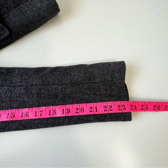 Aritzia Babaton Herringbone Blazer Size 6 - Picture 9 of 13